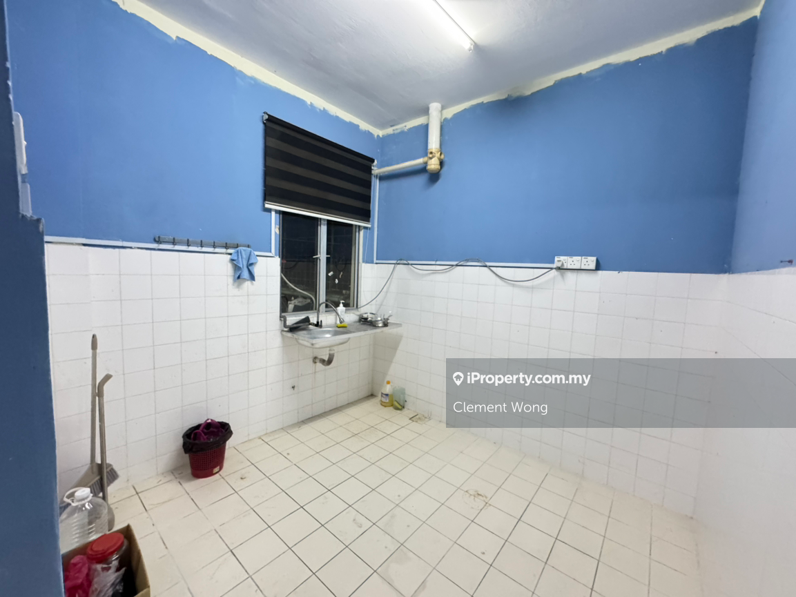 Flat for Sale in Pangsapuri Seri Inai by Clement Wong - iProperty.com.my