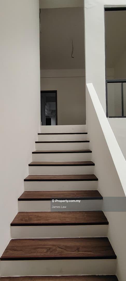 4-storey Terraced House for Sale in Bandar Damansara Perdana, Damansara Perdana by James Law - iProperty.com.my