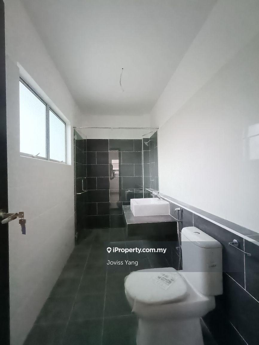 Semi-Detached House for Sale in Taman Ramal Suria, Bangi by Joviss Yang - iProperty.com.my