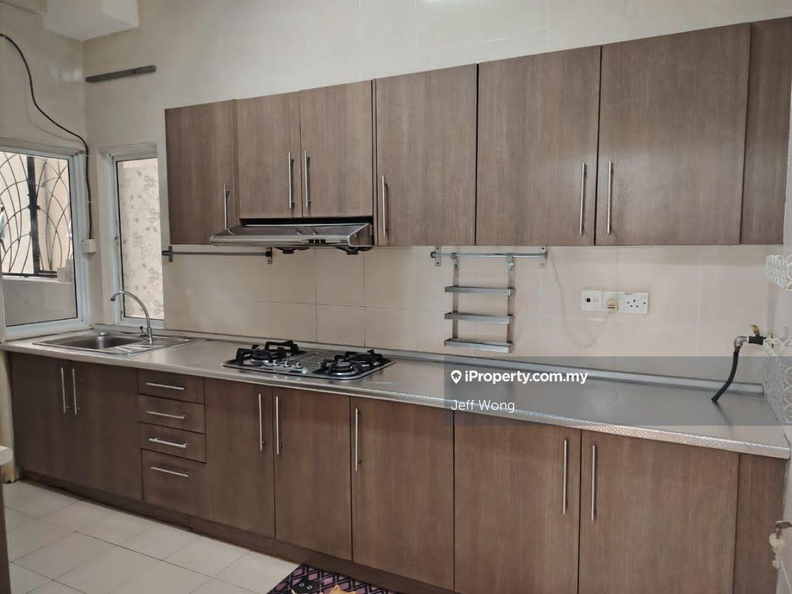 Service Residence for Sale in Waldorf Tower by Jeff Wong - iProperty.com.my