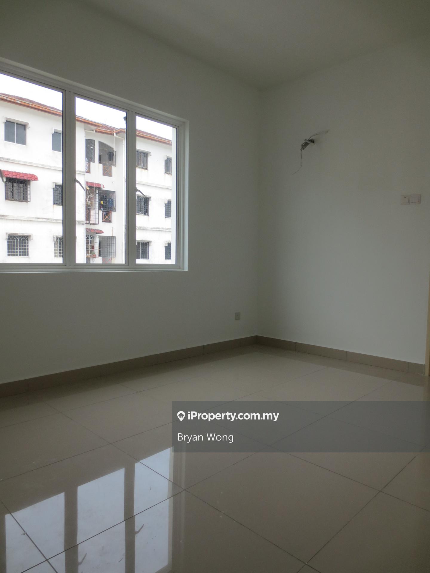 Rumah Berkembar untuk Dijual di Bandar Teknologi Kajang, Kajang oleh Bryan Wong - iProperty.com.my