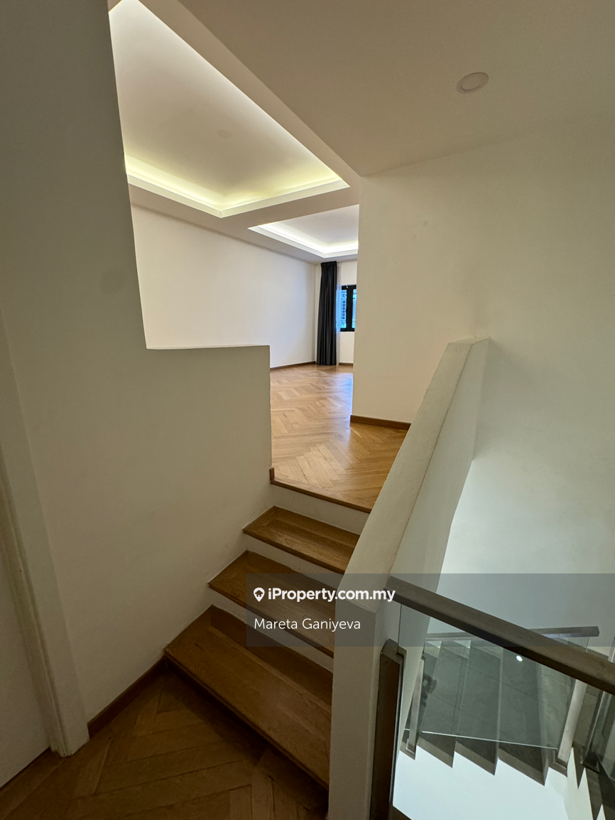 Rumah Berangkai 1 Tingkat untuk Dijual di Bangsar, Bangsar oleh Mareta Ganiyeva - iProperty.com.my