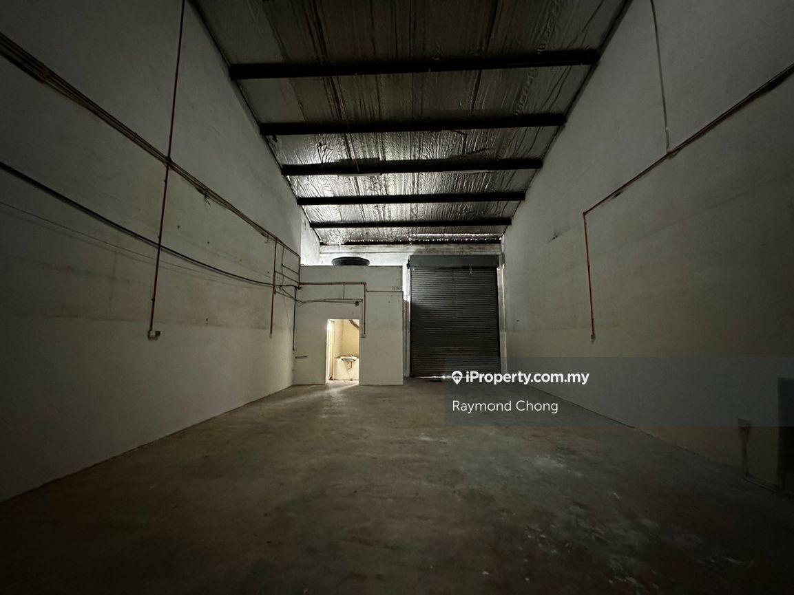 Kilang Teres untuk Disewa di Taman Perindustrian Puchong, Puchong oleh Raymond Chong - iProperty.com.my