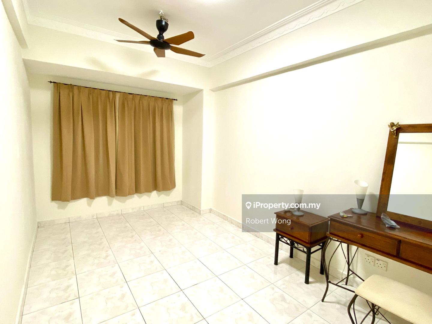 Condominium for Sale in Vista Komanwel C by Robert Wong - iProperty.com.my