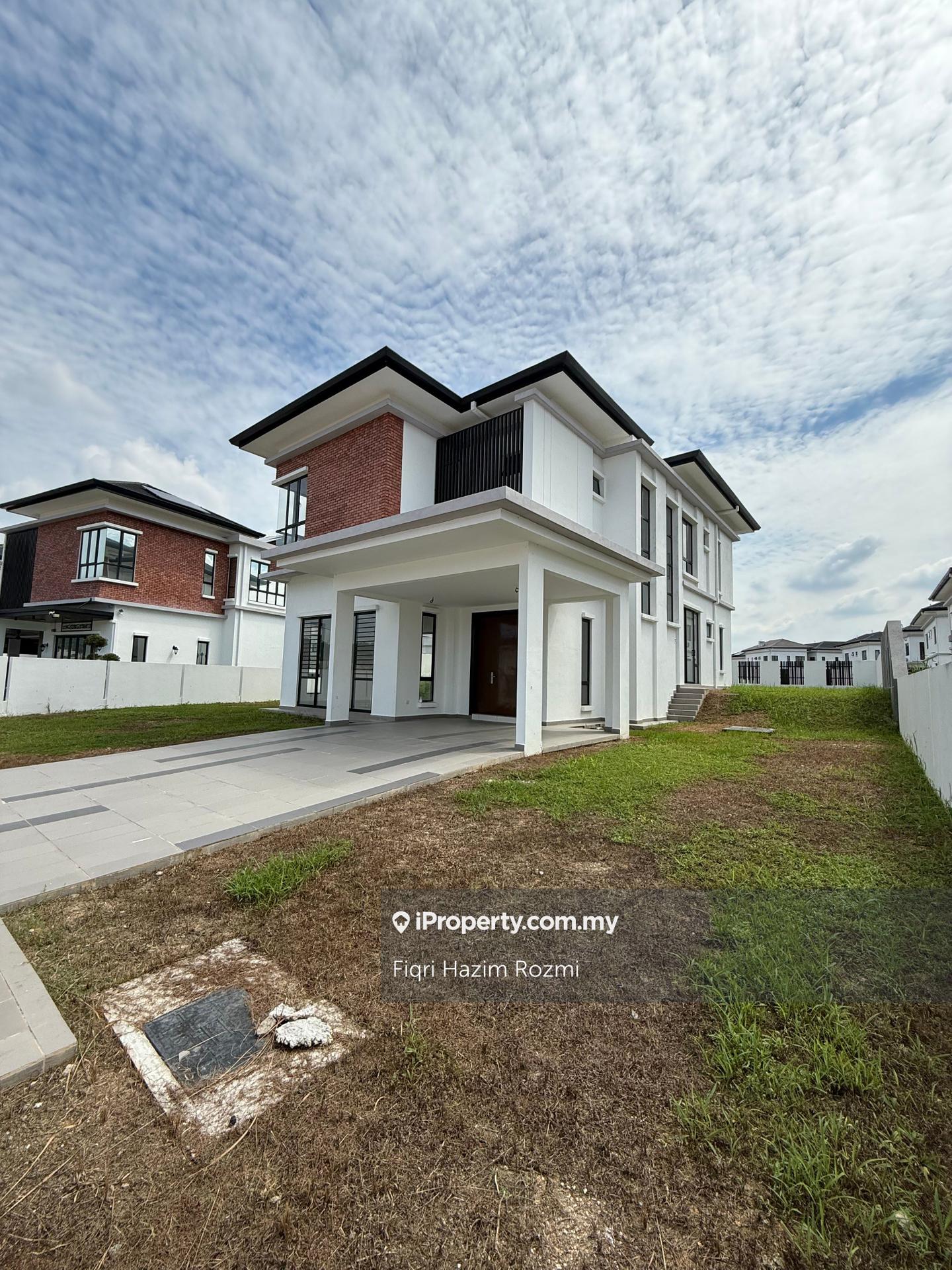 Bungalow House for Sale in Alam Sari, Bangi by Fiqri Hazim Rozmi - iProperty.com.my