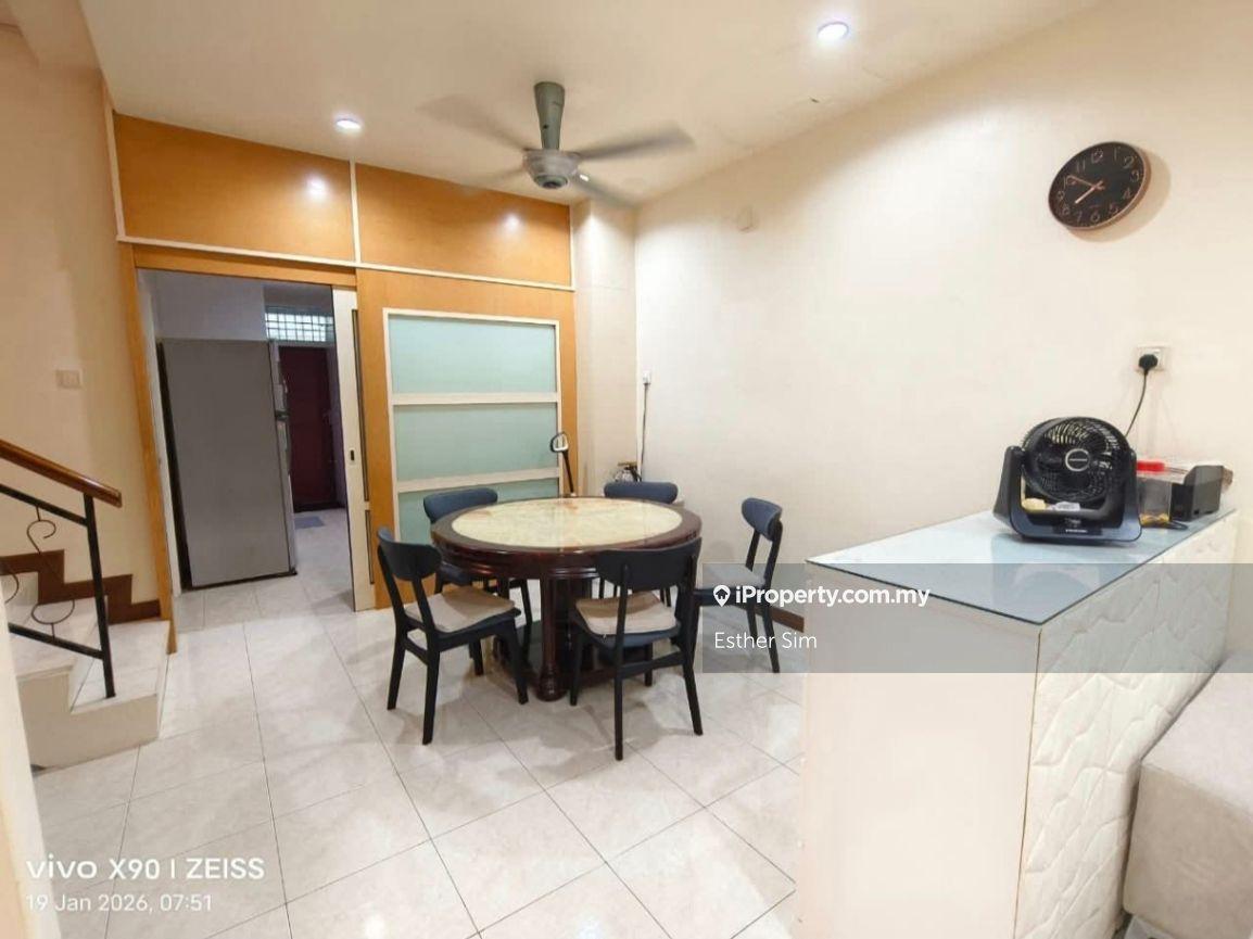 Rumah Berangkai 2.5 Tingkat untuk Dijual di Taman Teratai Indah, Butterworth oleh Esther Sim - iProperty.com.my