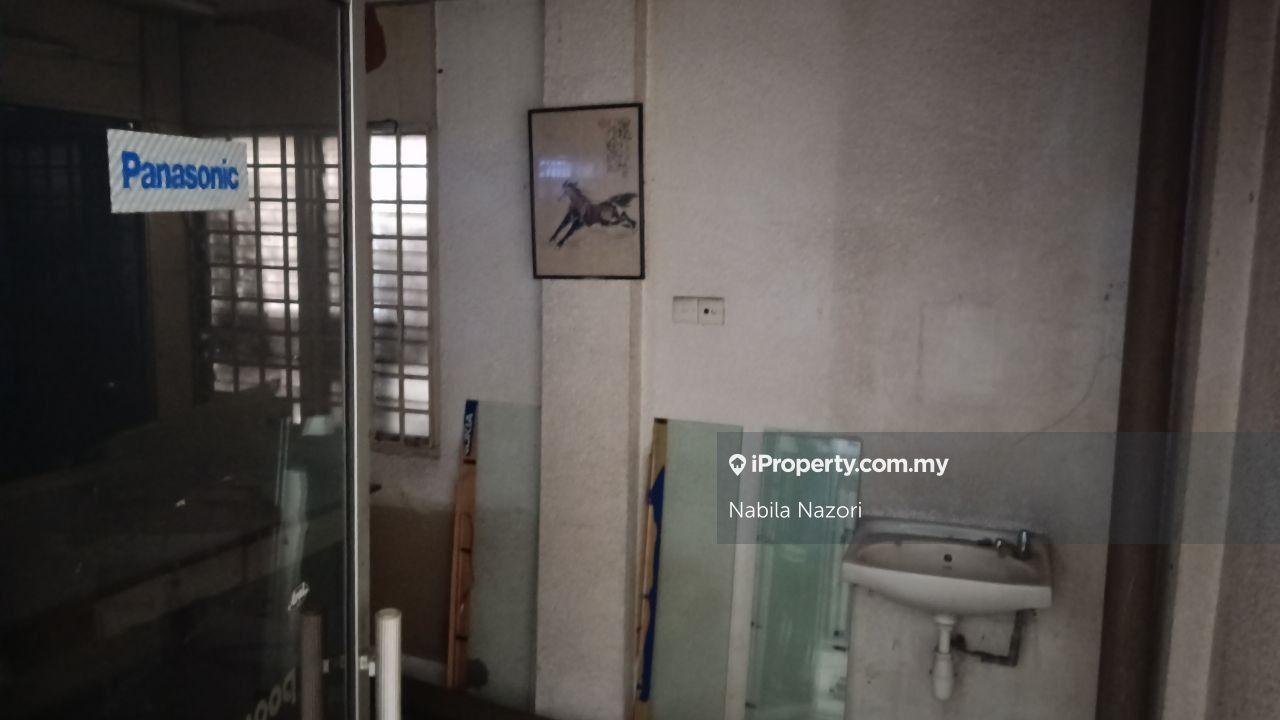Kedai-Pejabat untuk Dijual di Kota Bharu, Kelantan oleh Nabila Nazori - iProperty.com.my