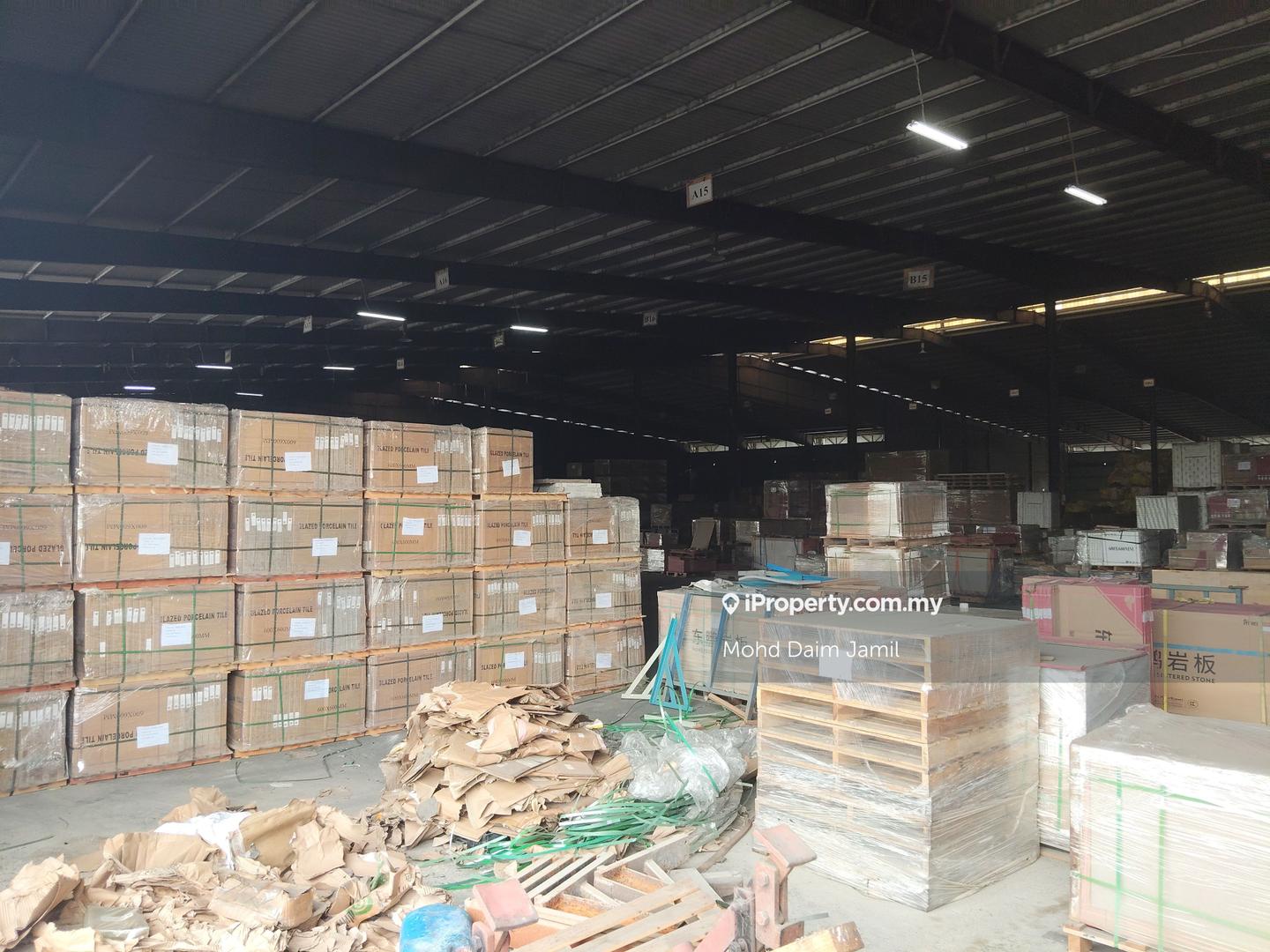 Warehouse for Sale in Seksyen 35, Shah Alam by Mohd Daim Jamil - iProperty.com.my