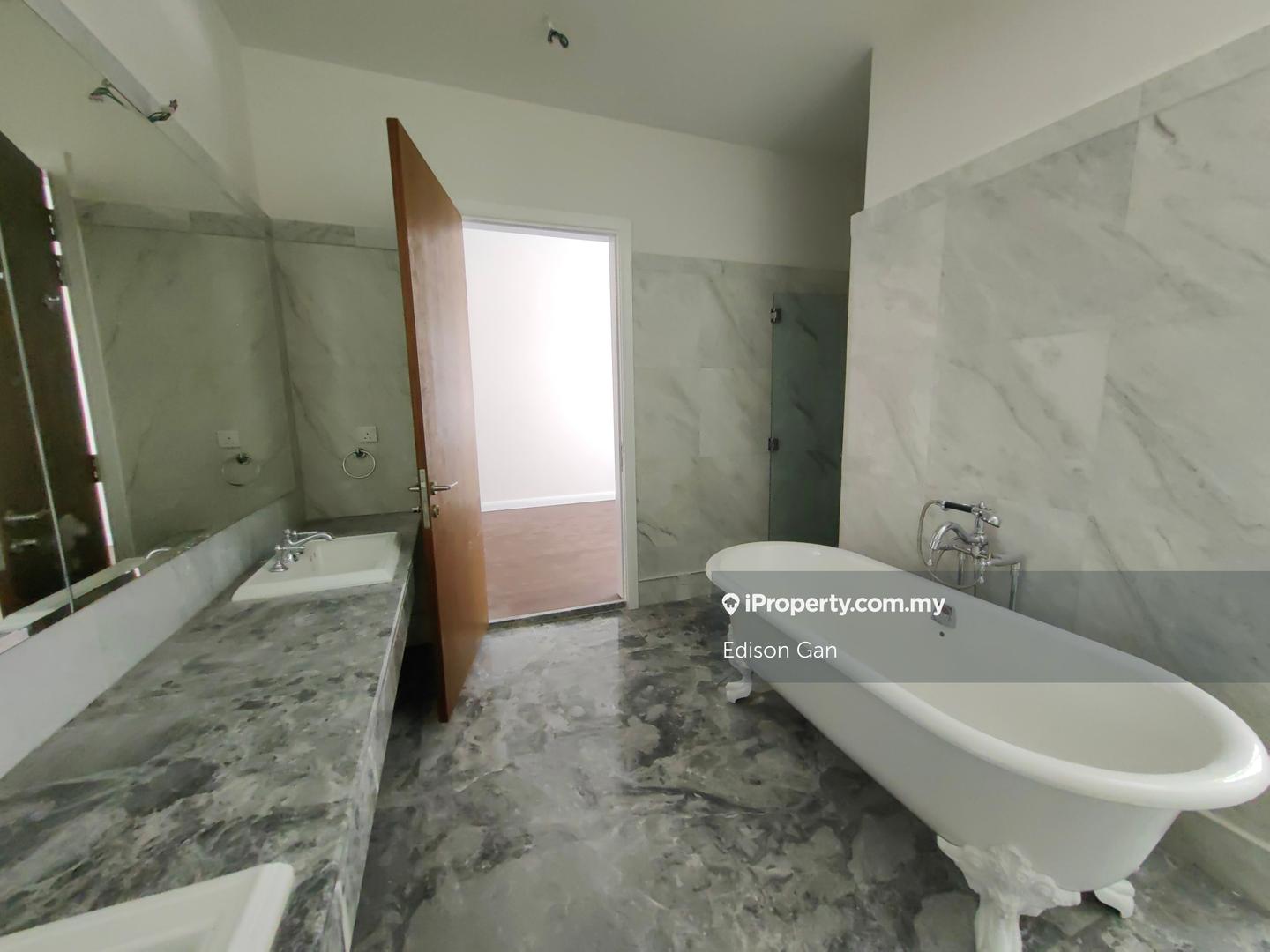 Rumah Berkembar untuk Dijual di Mont Kiara, Kuala Lumpur oleh Edison Gan - iProperty.com.my