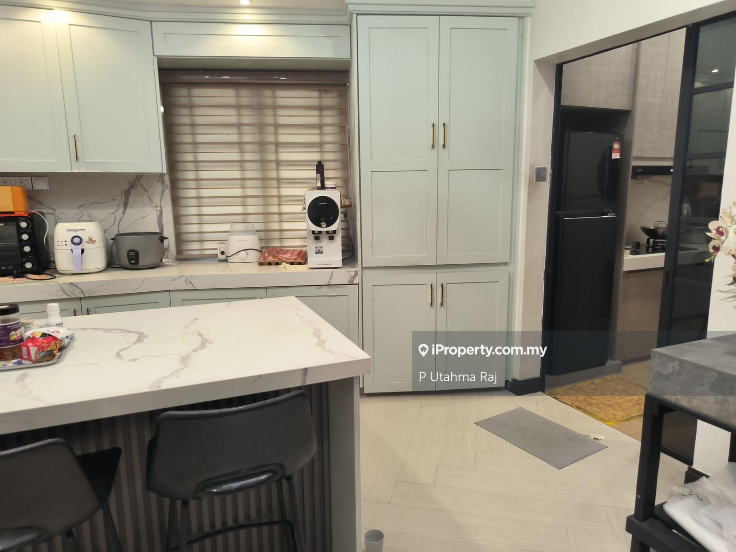 Rumah Berangkai 2 Tingkat untuk Dijual di Taman Teluk Pulai, Klang oleh P Utahma Raj - iProperty.com.my