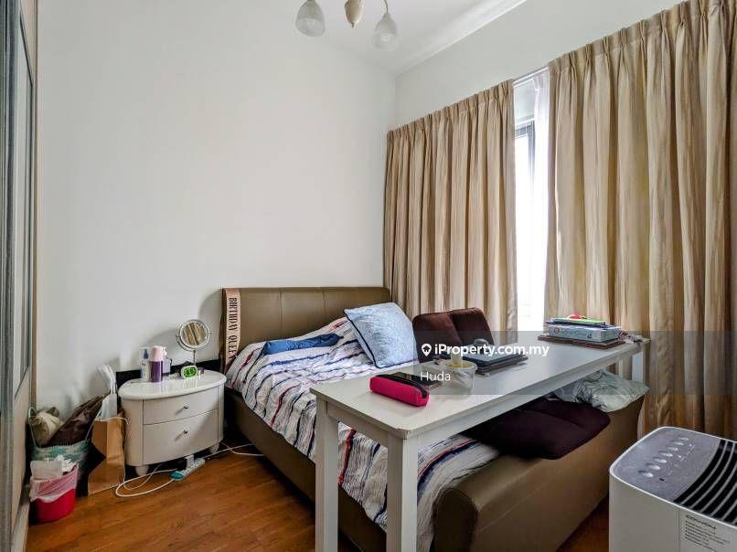 Service Residence for Sale in The Elements by Huda - iProperty.com.my