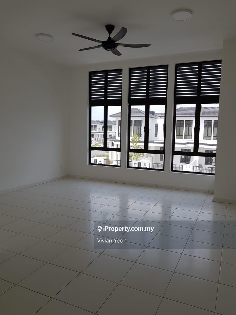 Rumah Berangkai 2 Tingkat untuk Dijual di 2 Storey Terrace @ Graham Garden Eco Grandeur, Puncak Alam oleh Vivian Yeoh - iProperty.com.my