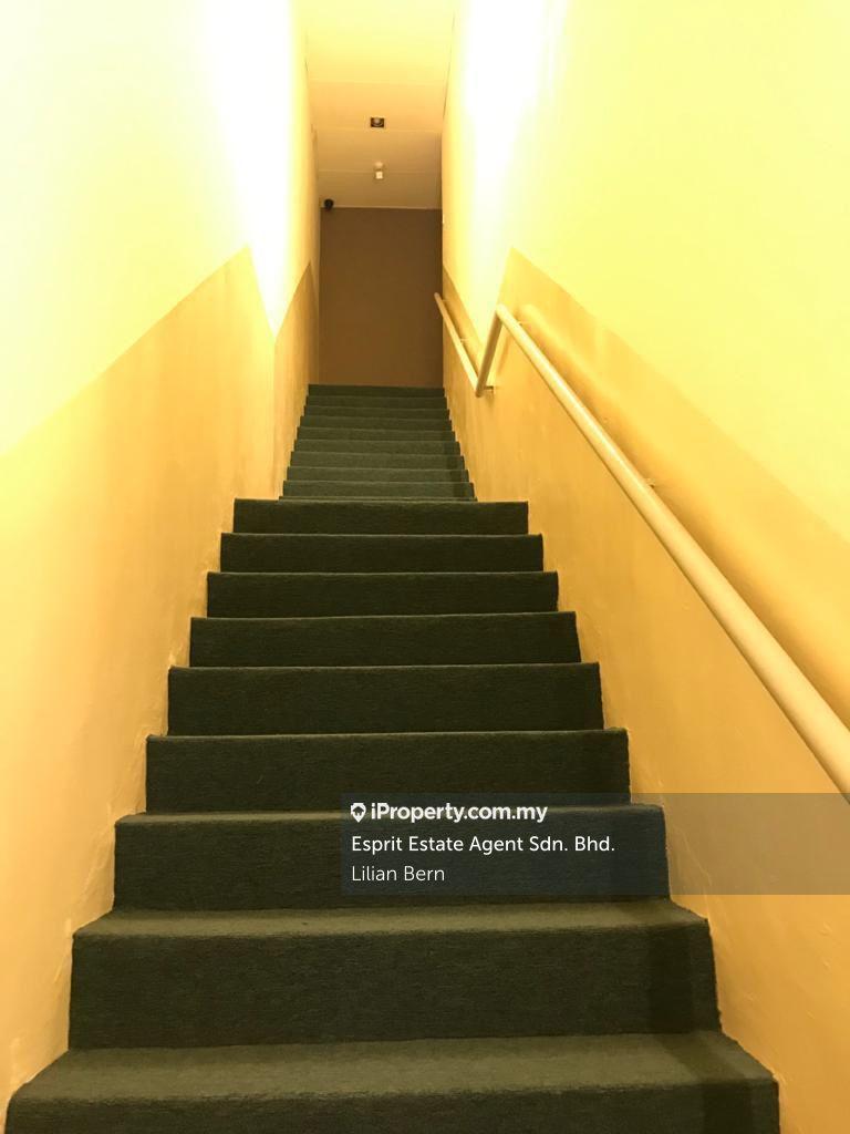 Kilang Teres untuk Dijual di Section 33, Shah Alam oleh Lilian Bern - iProperty.com.my