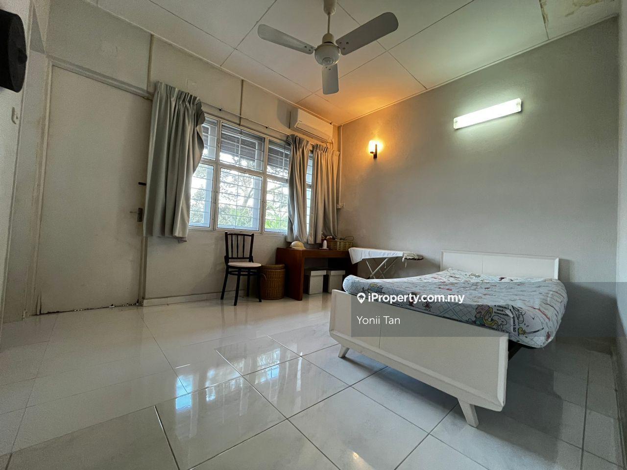 Bungalow House for Sale in Pulau Tikus, Penang by Yonii Tan - iProperty.com.my