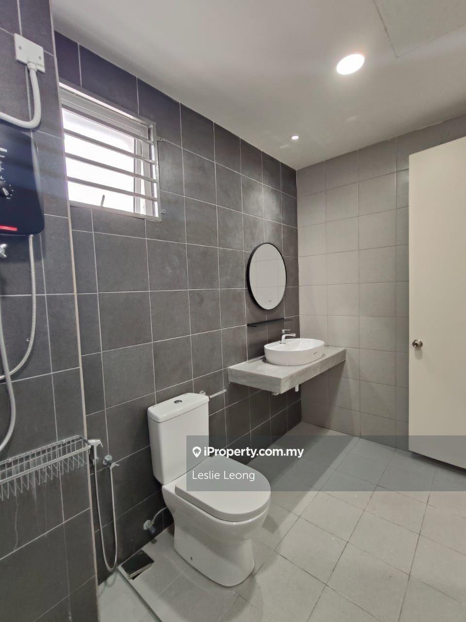 Rumah Berangkai 2 Tingkat untuk Disewa di Taman Anggun, Rawang oleh Leslie Leong - iProperty.com.my