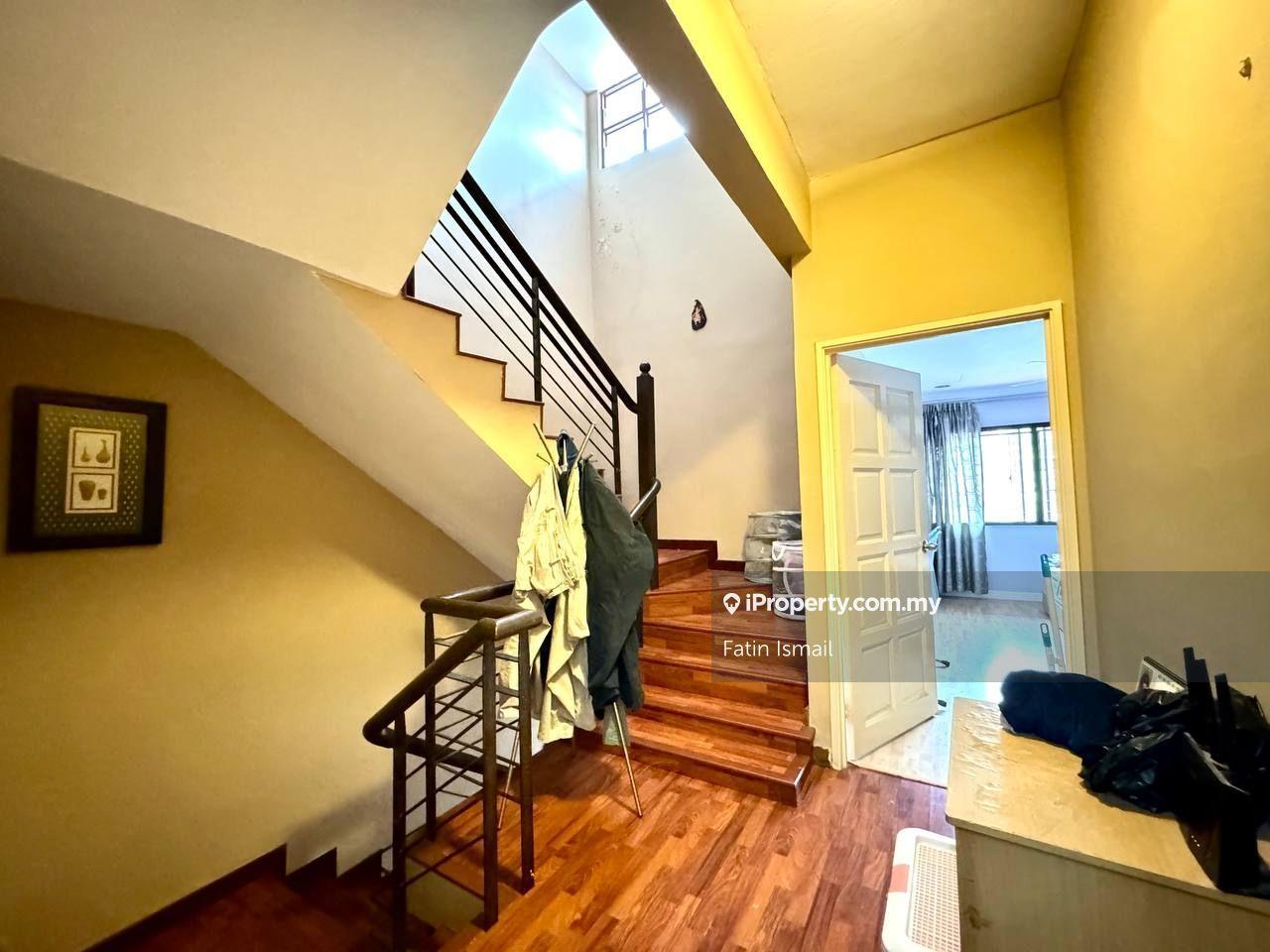 3-storey Terraced House for Sale in Bukit Antarabangsa, Ulu Kelang by Fatin Ismail - iProperty.com.my