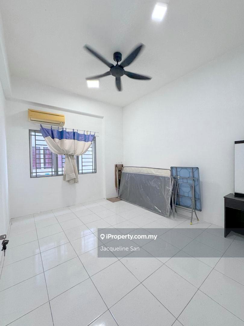 Pangsapuri untuk Dijual di Suria Residence oleh Jacqueline San - iProperty.com.my