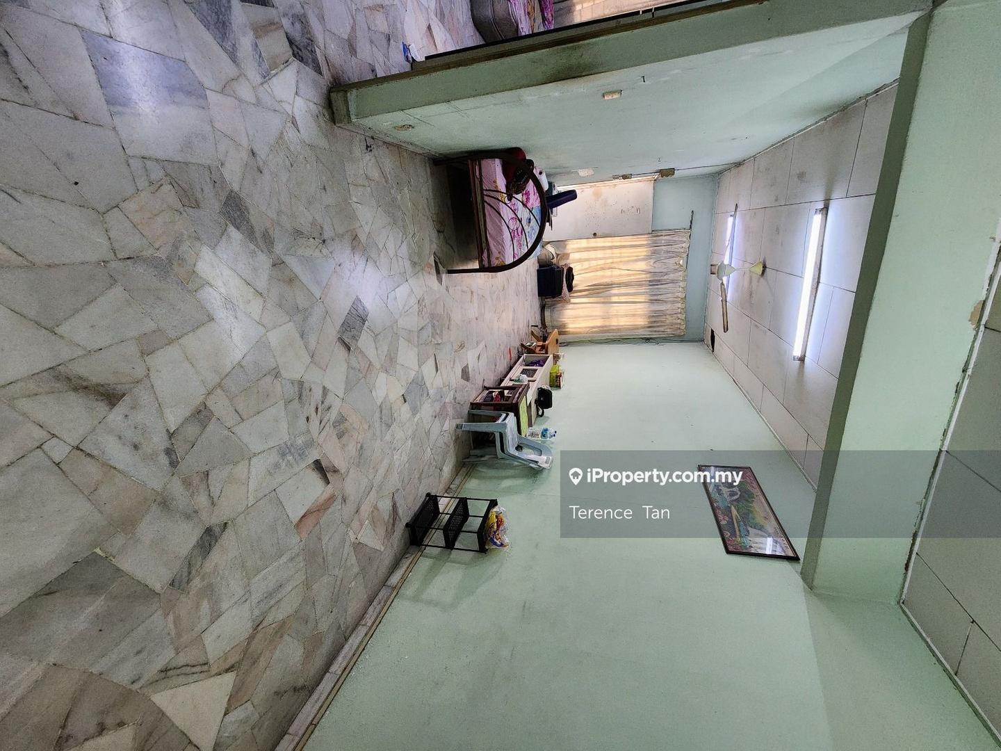 Rumah Berangkai 1 Tingkat untuk Dijual di Johor Bahru, Johor oleh Terence Tan - iProperty.com.my