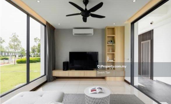 Rumah Berangkai 2 Tingkat untuk Dijual di Telok Panglima Garang, Selangor oleh Swen Tan - iProperty.com.my