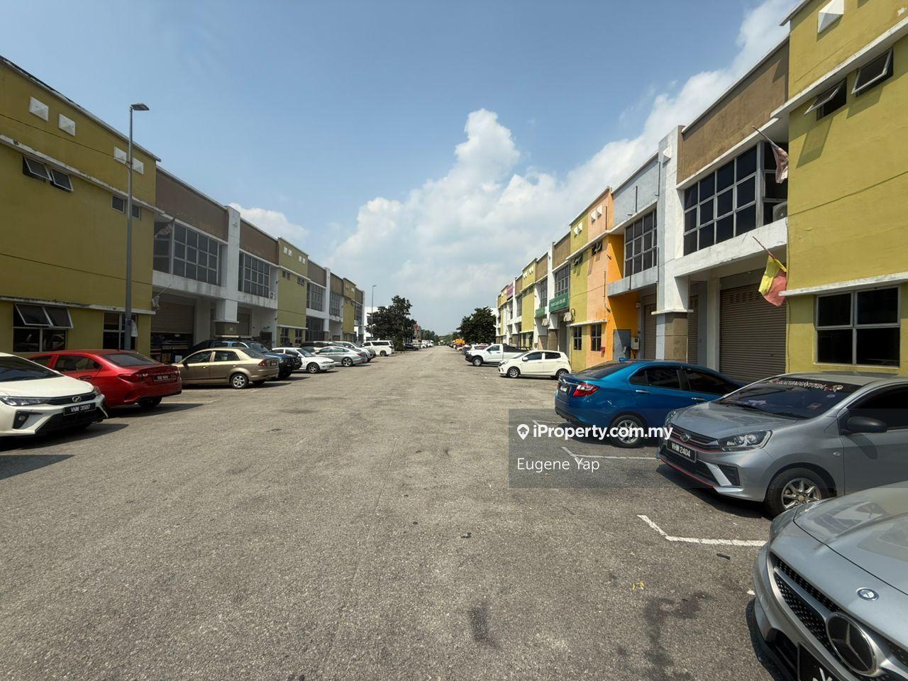 Kilang Teres untuk Dijual di Bukit Kemuning , Seksyen 34 @ Shah Alam, Shah Alam oleh Eugene Yap - iProperty.com.my