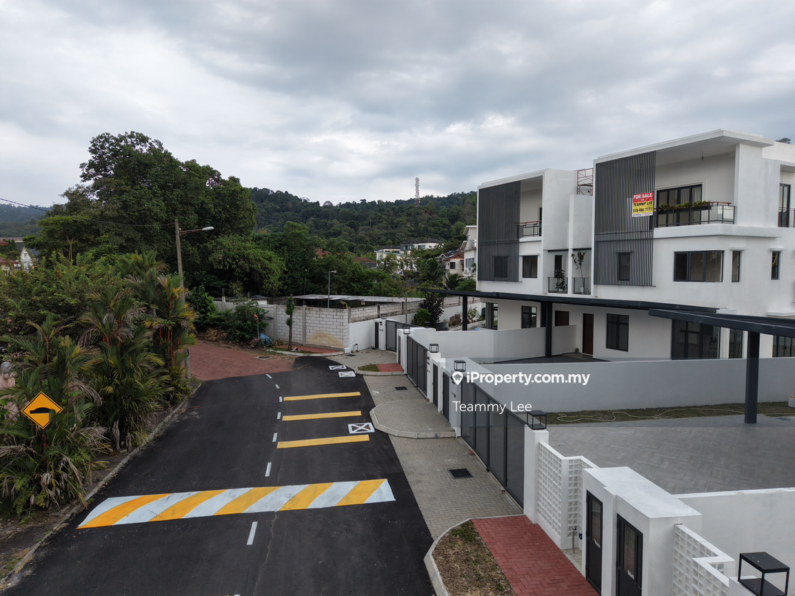 Semi-Detached House for Sale in Taman Ikhlas, Bandar Sungai Long by Teammy Lee - iProperty.com.my