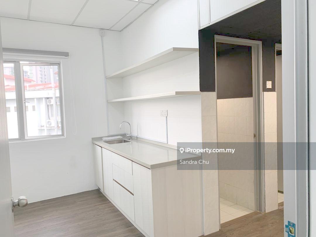 Kedai untuk Dijual di Dataran Ara Damansara, Ara Damansara oleh Sandra Chu - iProperty.com.my