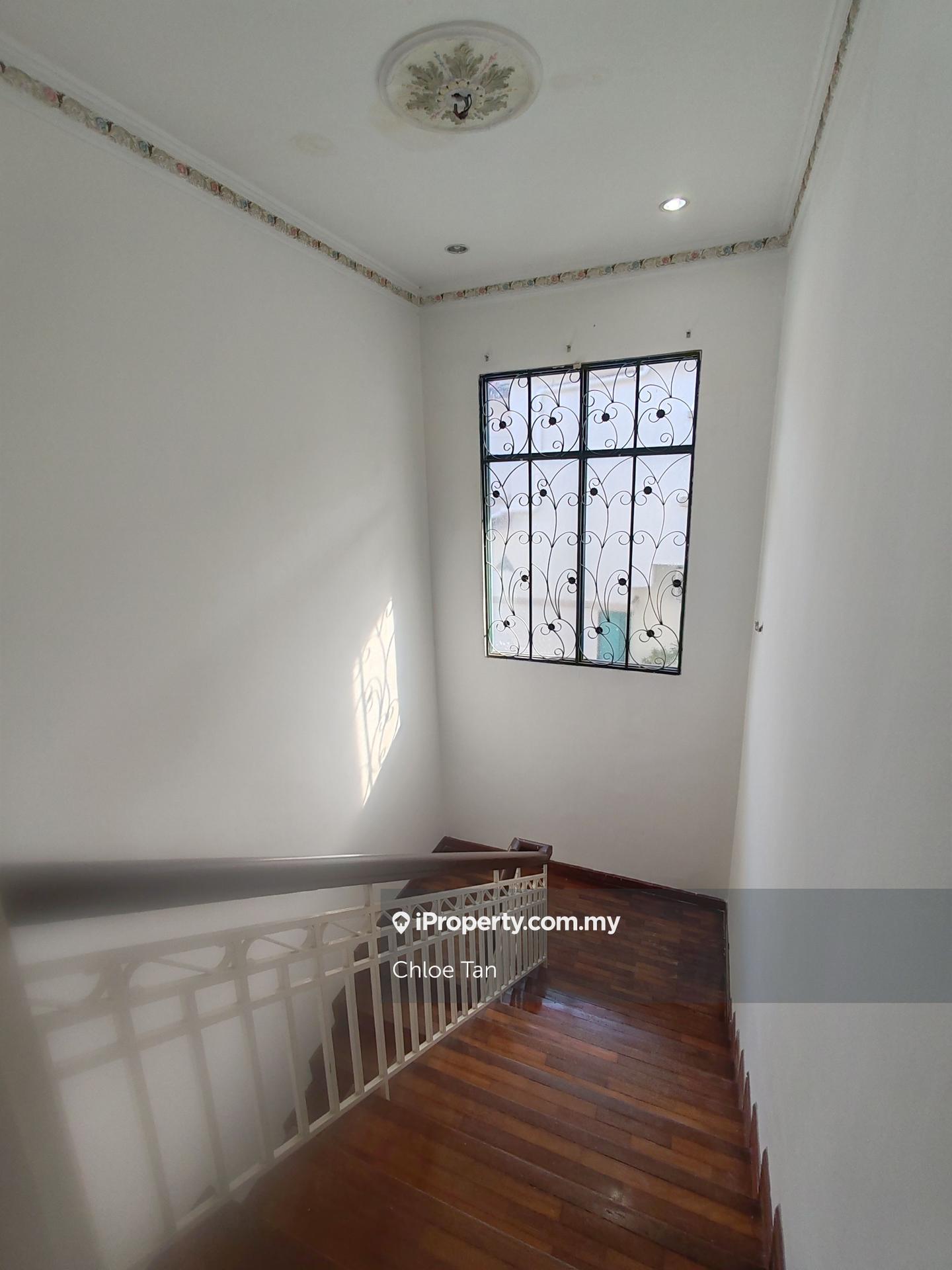 Banglo untuk Dijual di Kota Kemuning, Shah Alam oleh Chloe Tan - iProperty.com.my