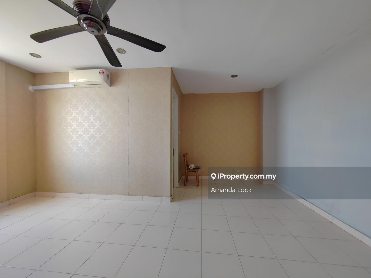 Rumah Bandar untuk Dijual di Taman Tasik Prima, Puchong oleh Amanda Lock - iProperty.com.my