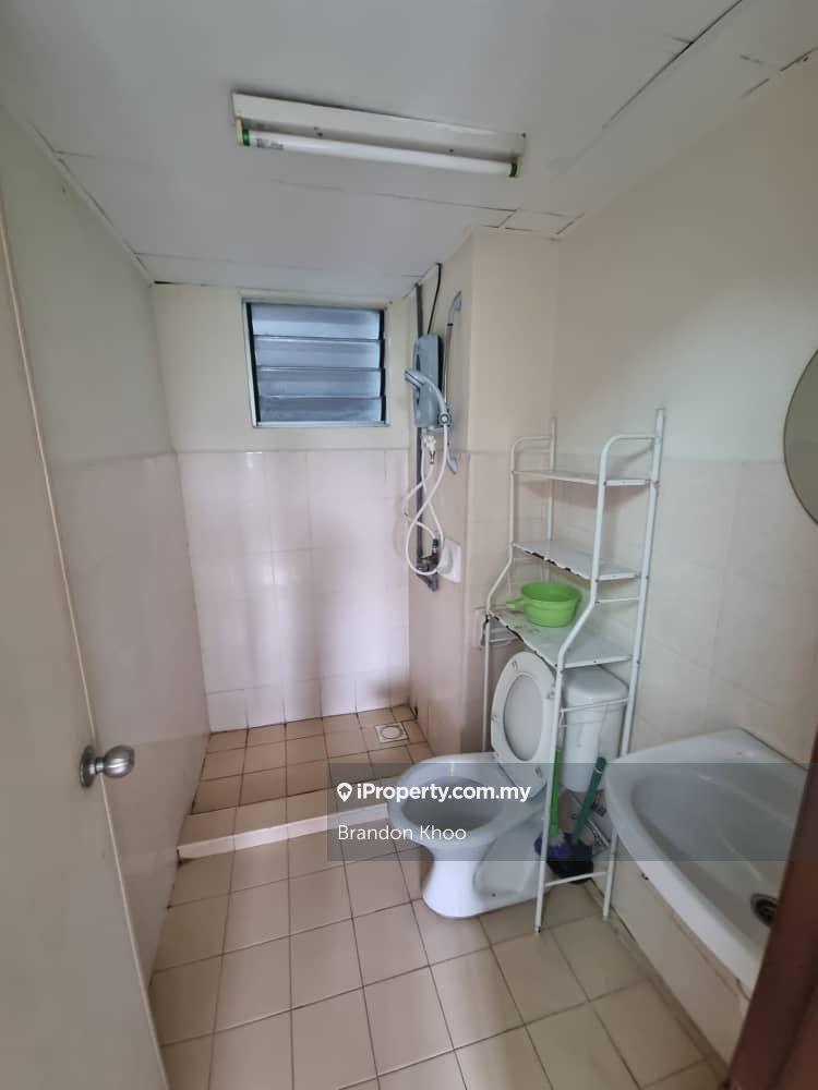Apartment for Rent in Bayu Puteri by Brandon Khoo - iProperty.com.my