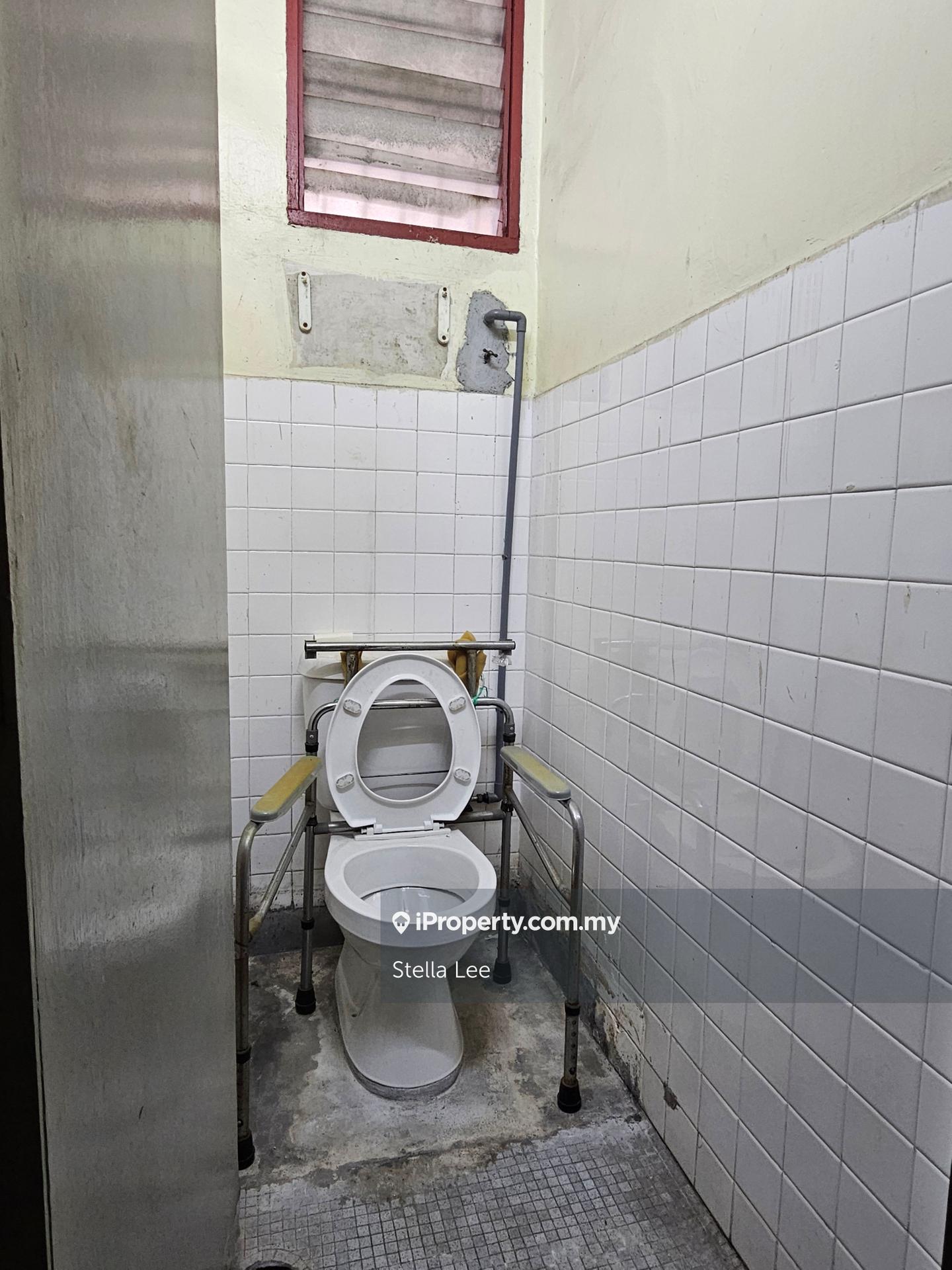 Rumah Berangkai 2 Tingkat untuk Dijual di Taman Kepong, Kepong oleh Stella Lee - iProperty.com.my