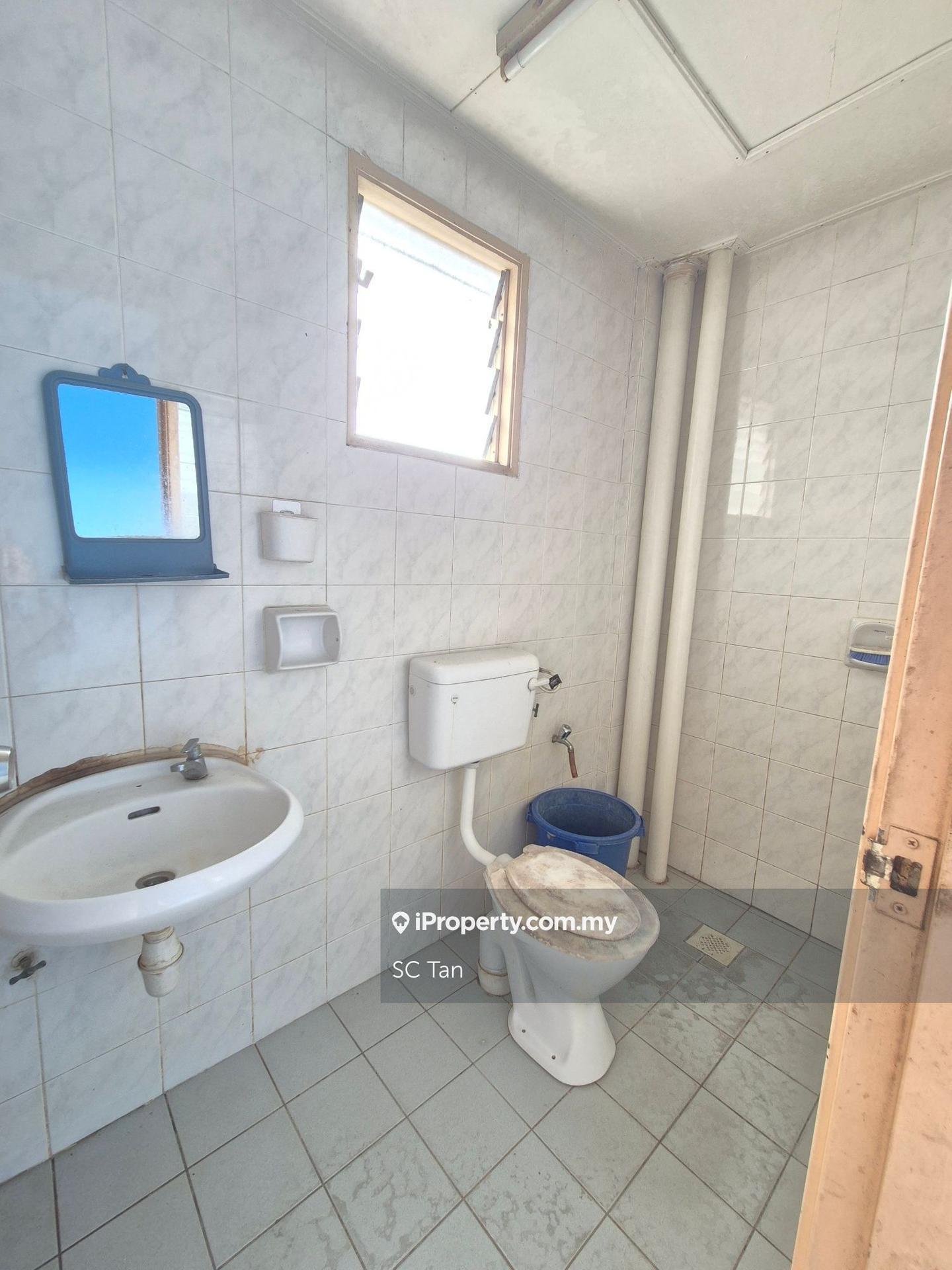 Apartment for Rent in Pangsapuri Sri Kemuning by SC Tan - iProperty.com.my