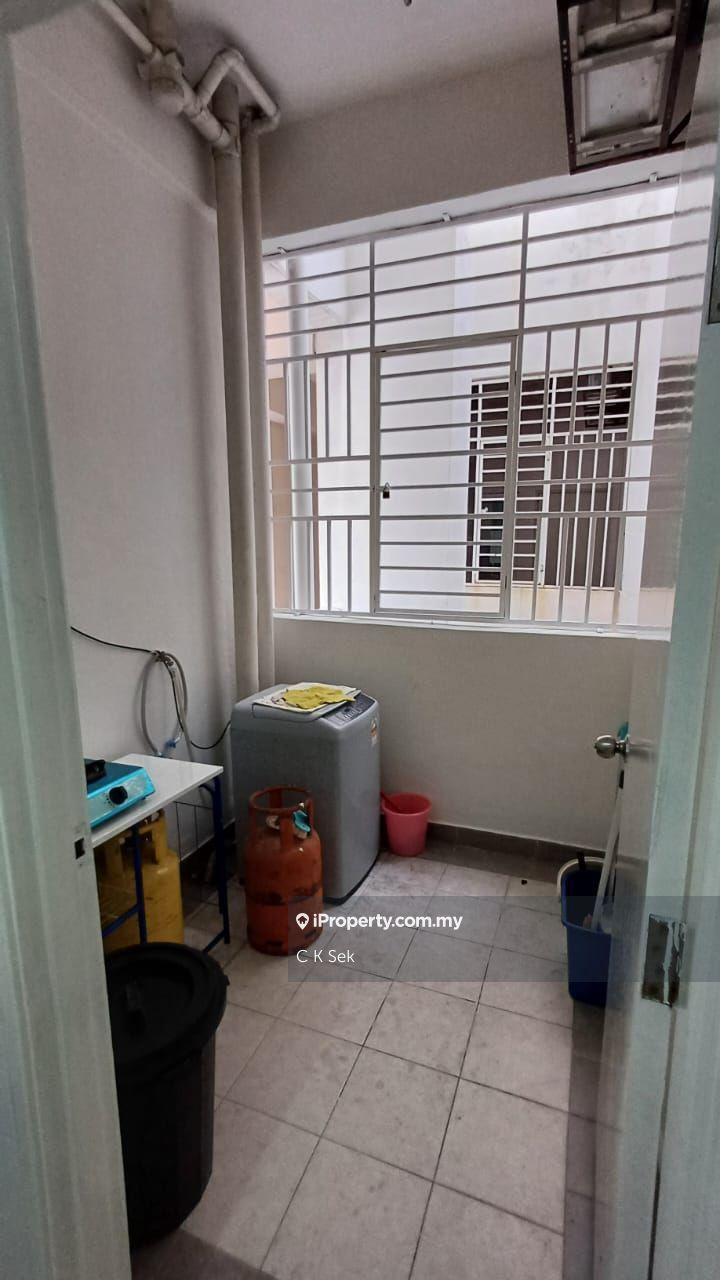 Condominium for Rent in Cova Suites by C K Sek - iProperty.com.my