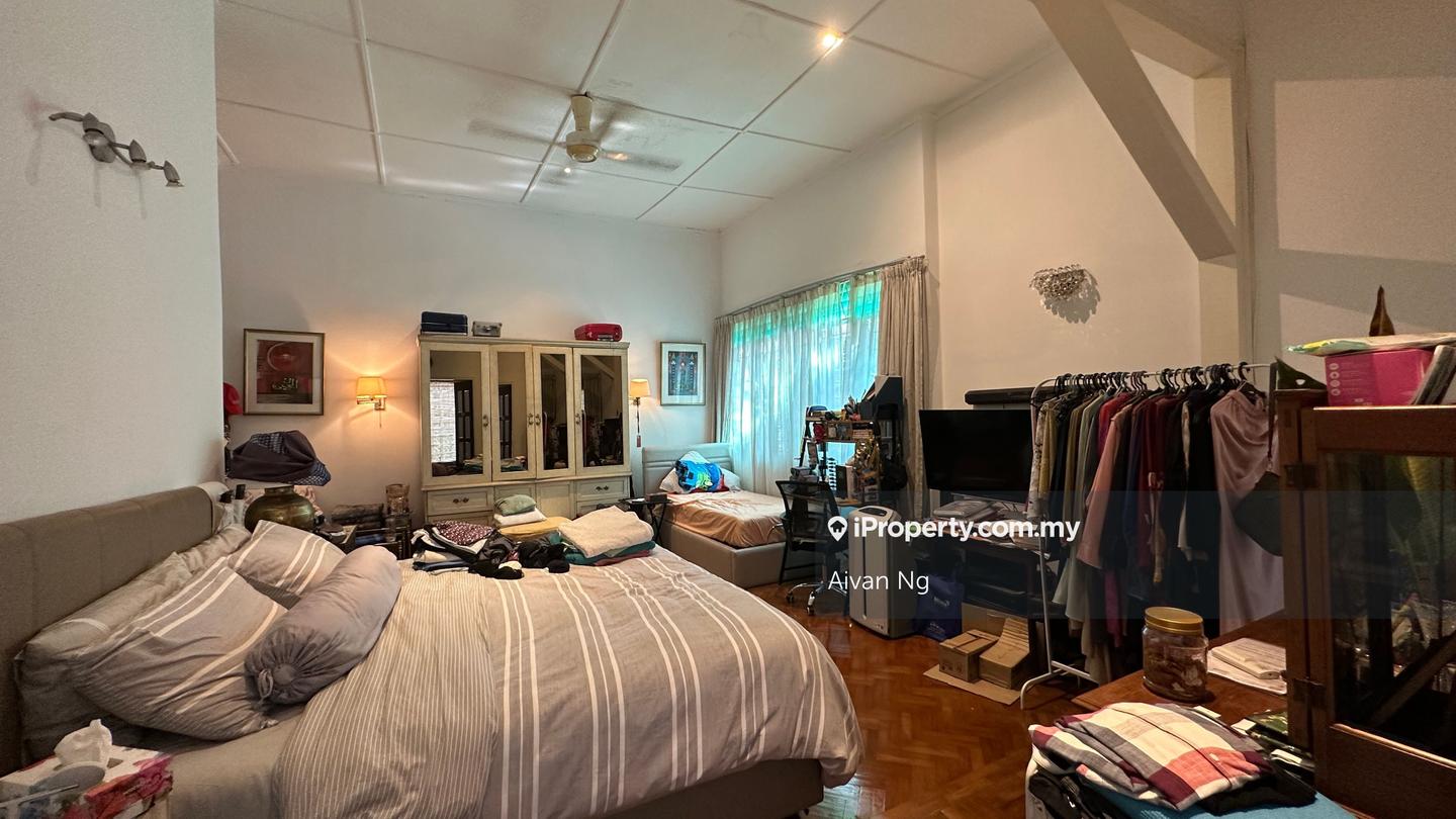 Bungalow House for Sale in Taman Lucky, Bangsar by Aivan Ng - iProperty.com.my