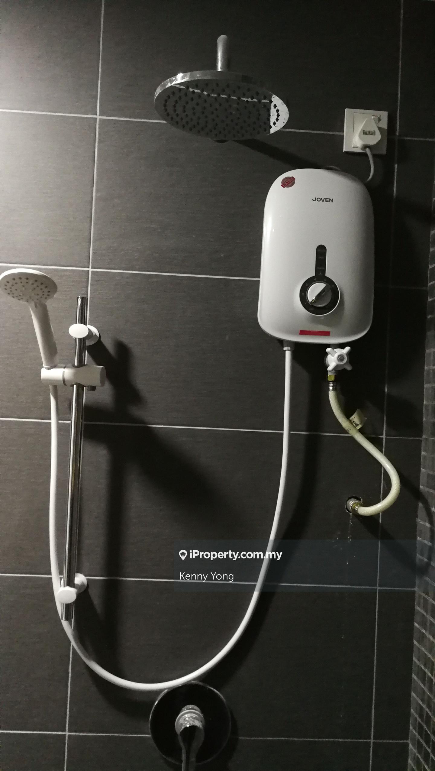 Condominium for Rent in Parkhill Residence by Kenny Yong - iProperty.com.my