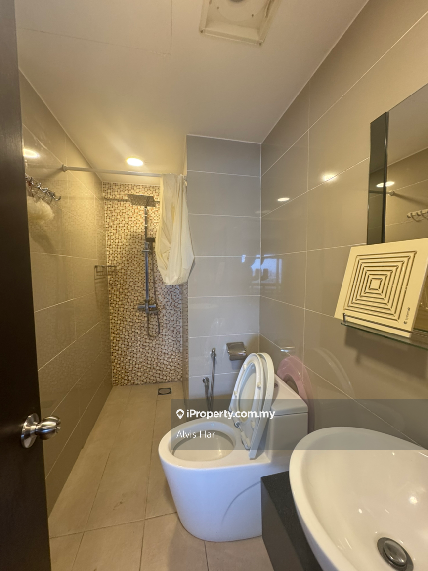 Service Residence for Rent in D'Latour by Alvis Har - iProperty.com.my
