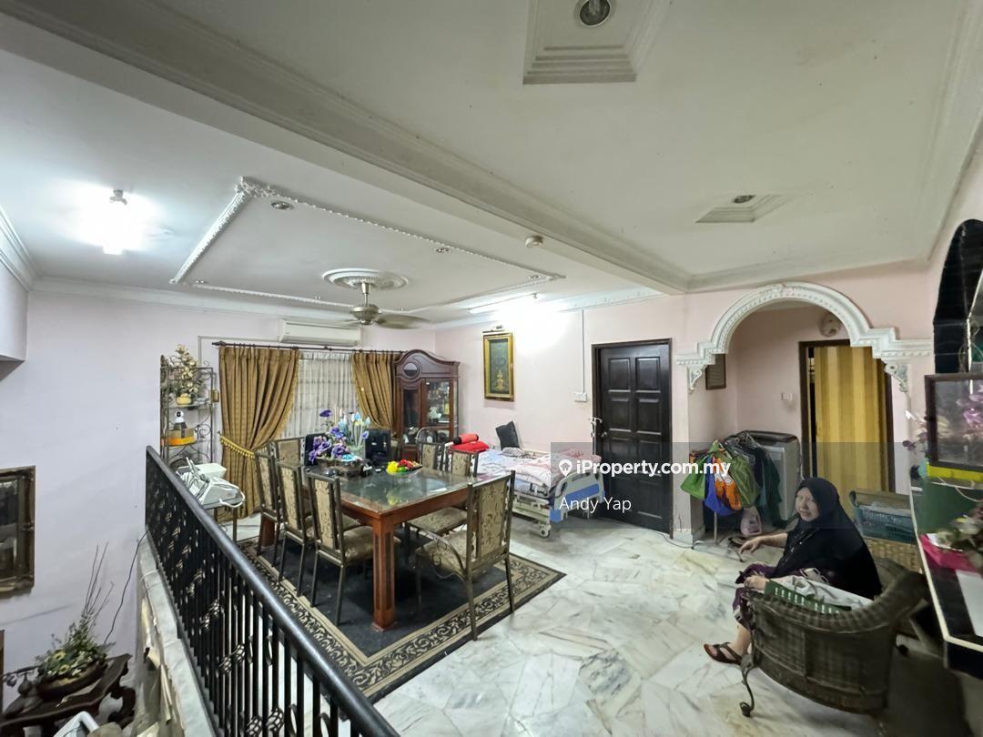 Bungalow House for Sale in New Green Park, Rawang by Andy Yap - iProperty.com.my