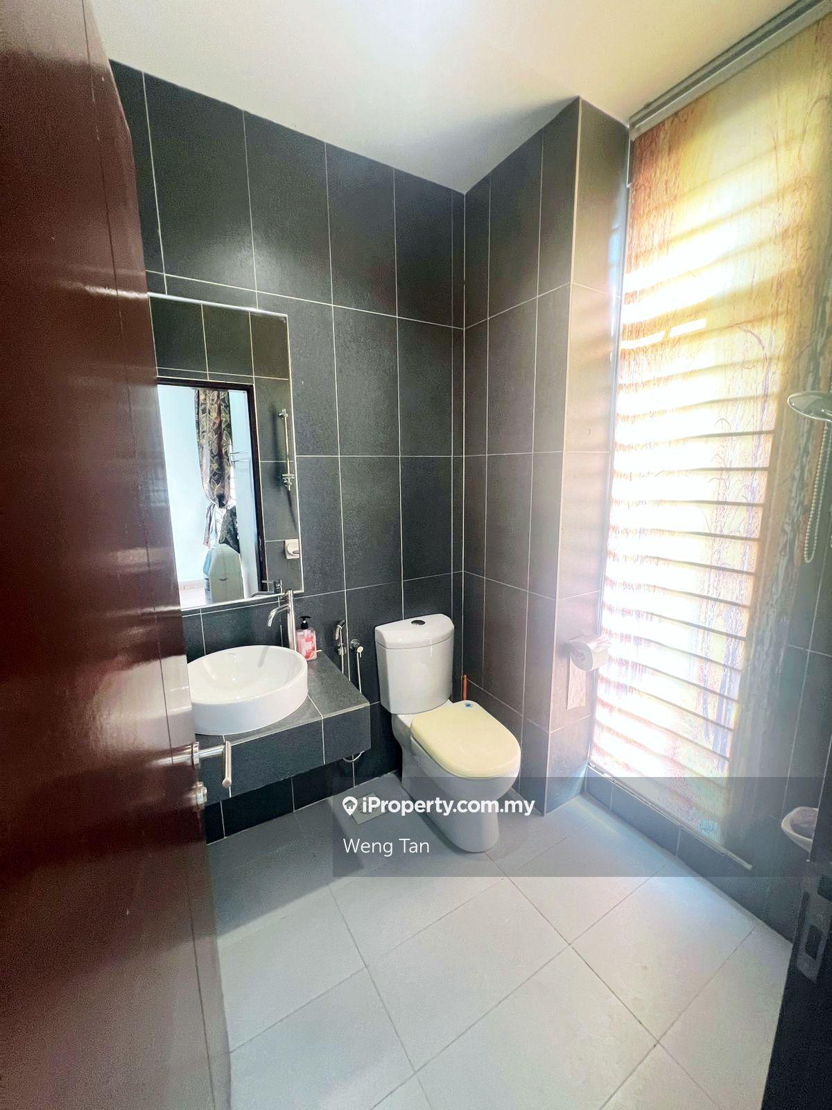 Rumah Berangkai 2 Tingkat untuk Dijual di LAMAN GLENMARIE, Shah Alam oleh Weng Tan - iProperty.com.my