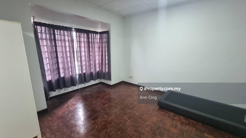 Rumah Berangkai 2 Tingkat untuk Dijual di U5, Taman Subang Bestari, Shah Alam oleh Ann Ong - iProperty.com.my
