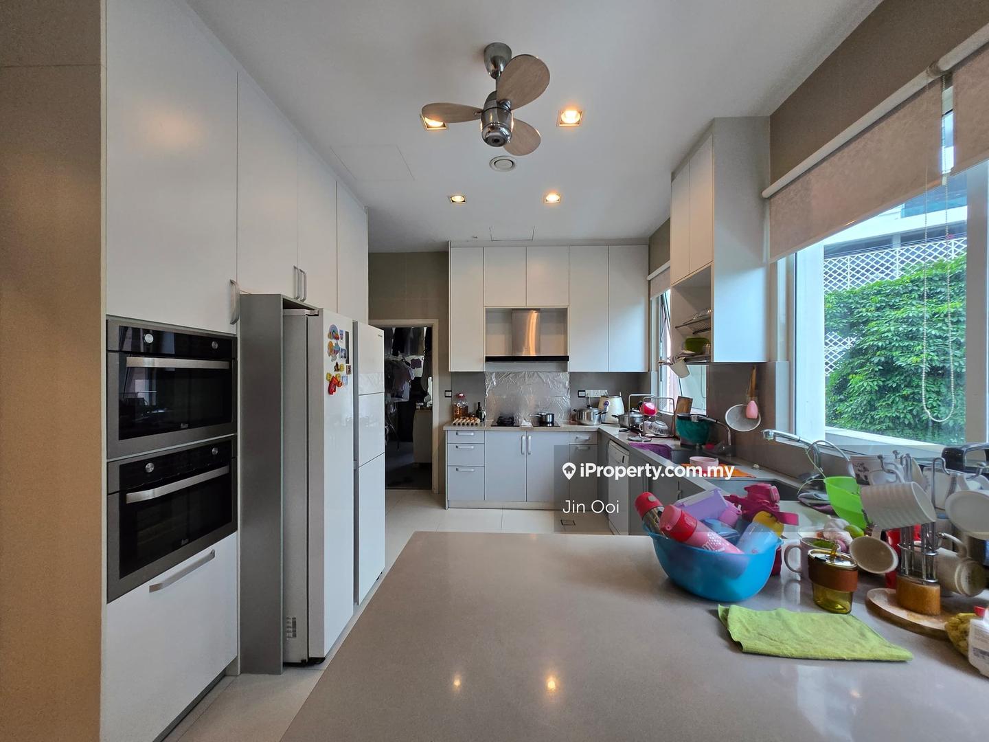 Kondominium untuk Dijual di Desa Eight oleh Jin Ooi - iProperty.com.my