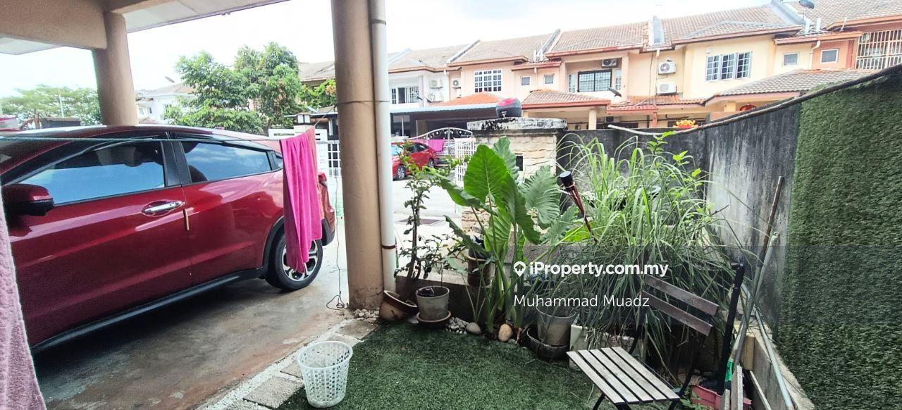Rumah Berangkai 2 Tingkat untuk Dijual di Jalan Sungai Rasau, Berjaya Park, Shah Alam oleh Muhammad Muadz - iProperty.com.my