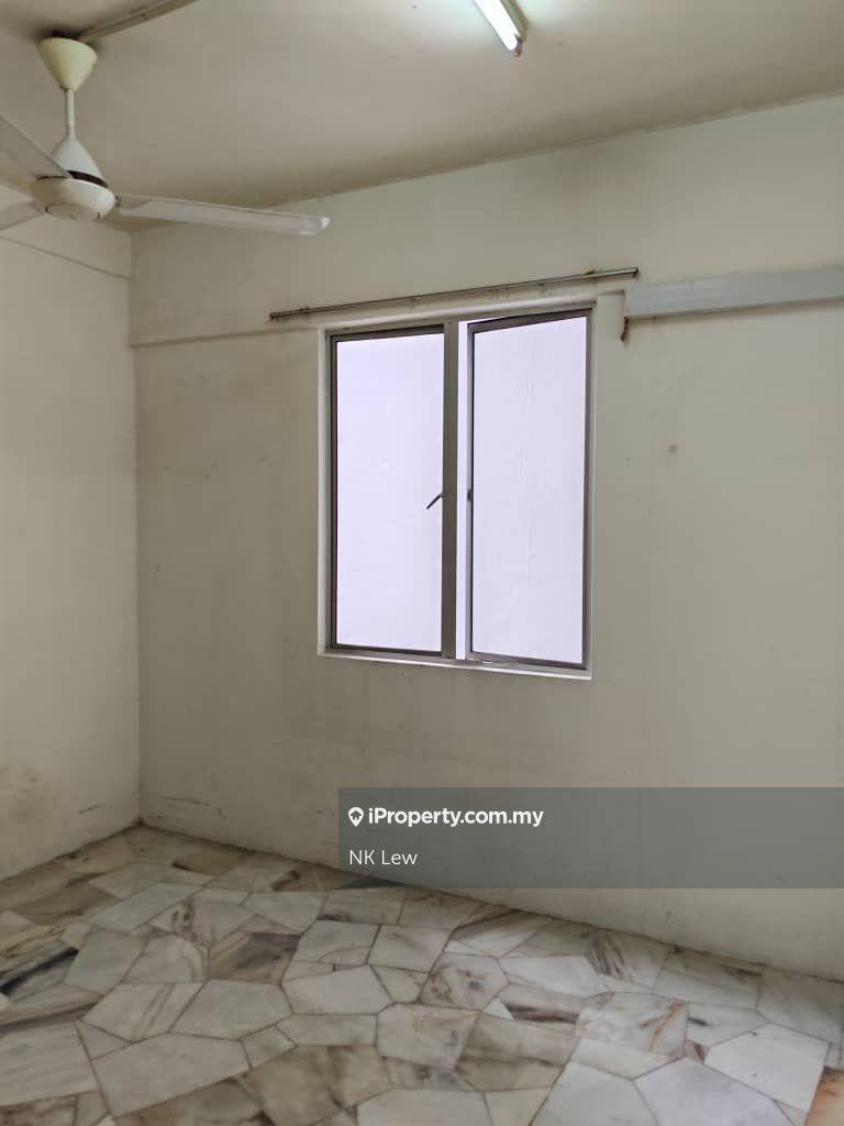 Pangsapuri untuk Dijual di Pangsapuri Seri Pinang oleh NK Lew - iProperty.com.my