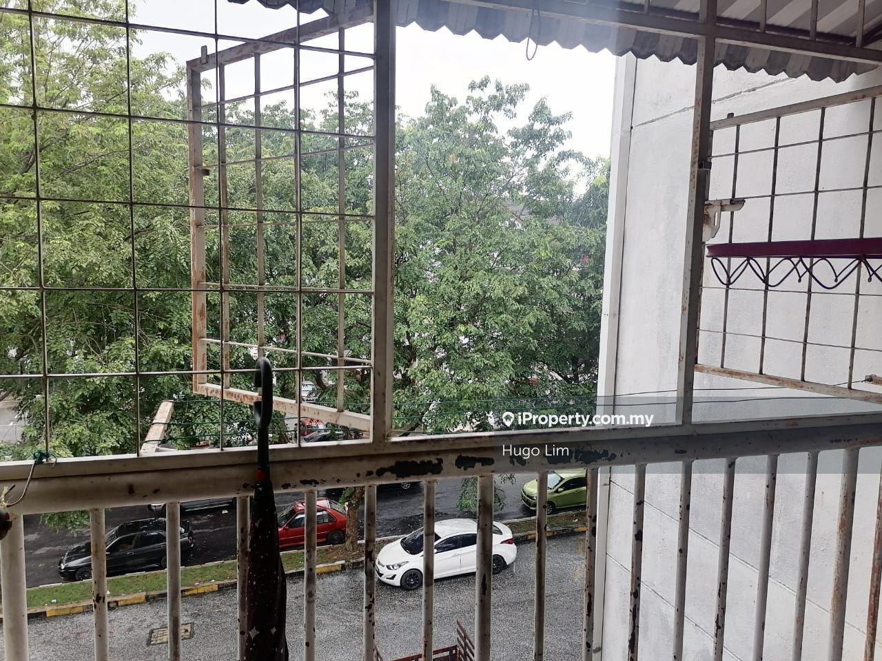 Rumah Pangsa untuk Dijual di Happy Garden Flat oleh Hugo Lim - iProperty.com.my