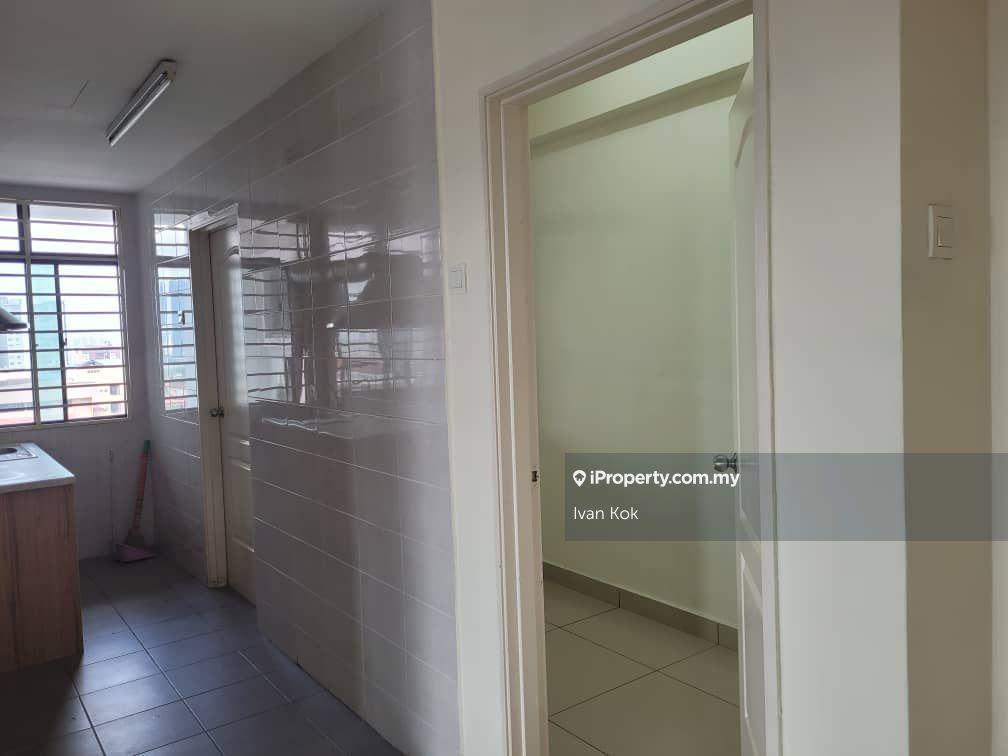 Kondominium untuk Dijual di Park 51 Residency oleh Ivan Kok - iProperty.com.my