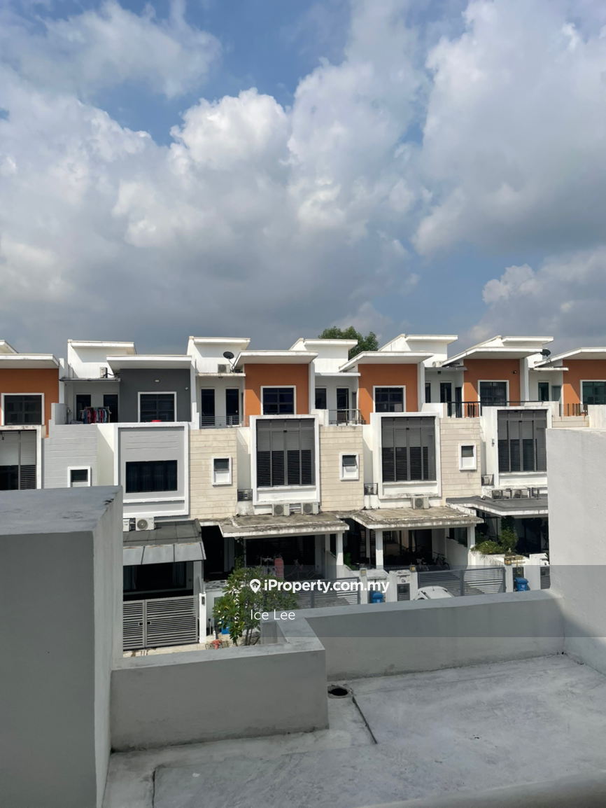 Rumah Berangkai 3 Tingkat untuk Disewa di Alam Impian, Shah Alam oleh Ice Lee - iProperty.com.my