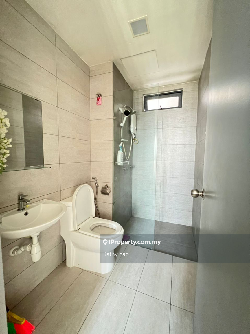 Residensi Servis untuk Disewa di KL Traders Square oleh Kathy Yap - iProperty.com.my