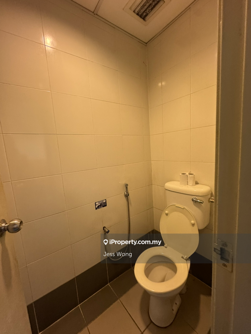 Kedai-Pejabat untuk Dijual di Kampung Sungai Kayu Ara, Petaling Jaya oleh Jess Wong - iProperty.com.my