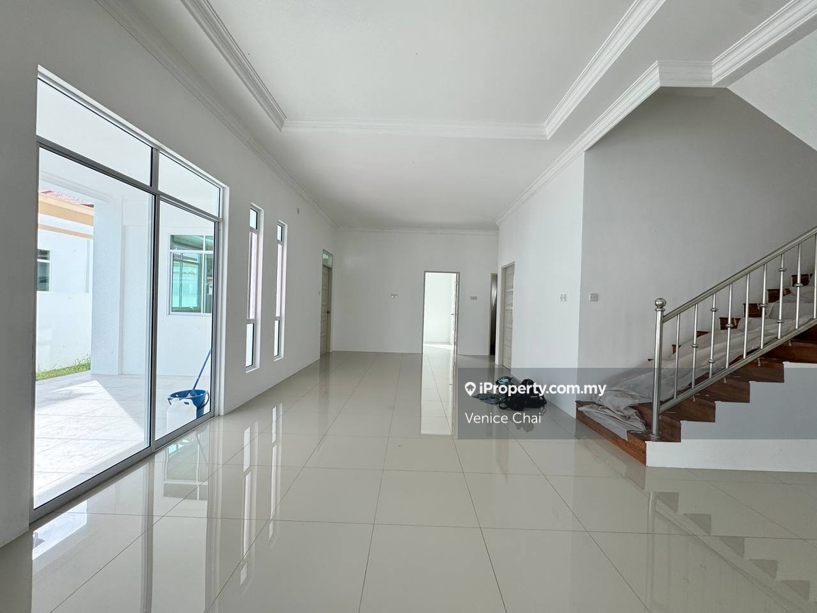 Semi-Detached House for Sale in Miri, Sarawak by Venice Chai - iProperty.com.my