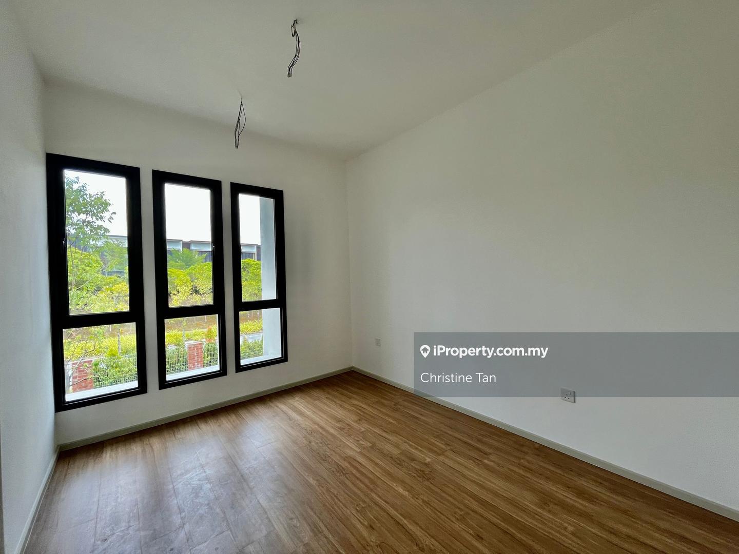 Rumah Berangkai 2 Tingkat untuk Dijual di Ilham Residence, Sungai Buloh oleh Christine Tan - iProperty.com.my