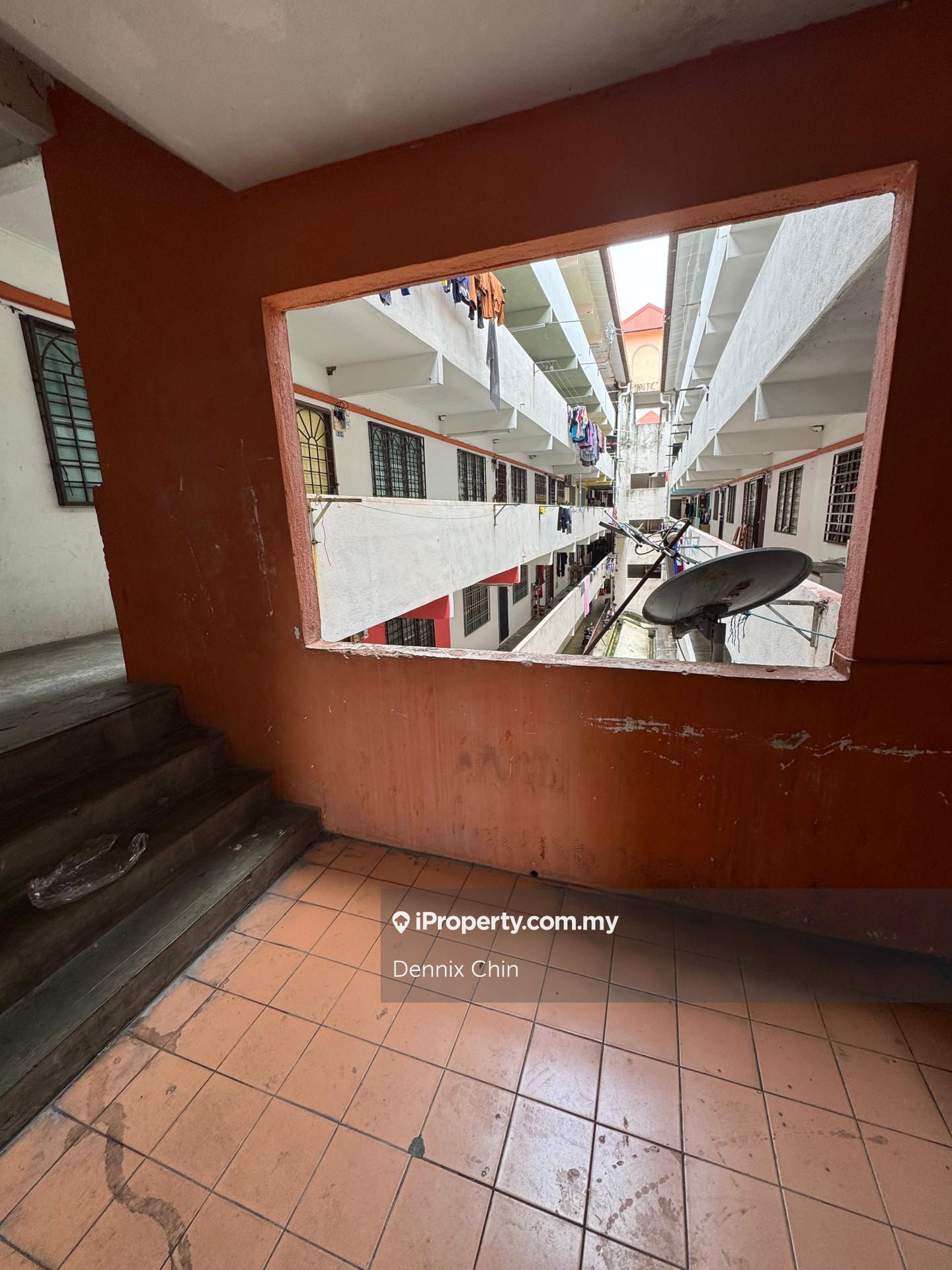 Pangsapuri untuk Dijual di Pangsapuri Baiduri oleh Dennix Chin - iProperty.com.my