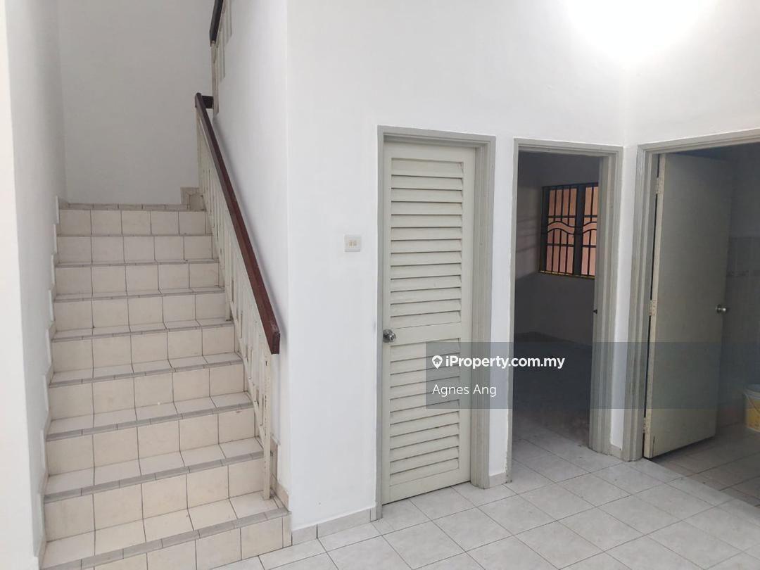 Rumah Berangkai 2 Tingkat untuk Dijual di Bandar Puteri Klang, Klang oleh Agnes Ang - iProperty.com.my